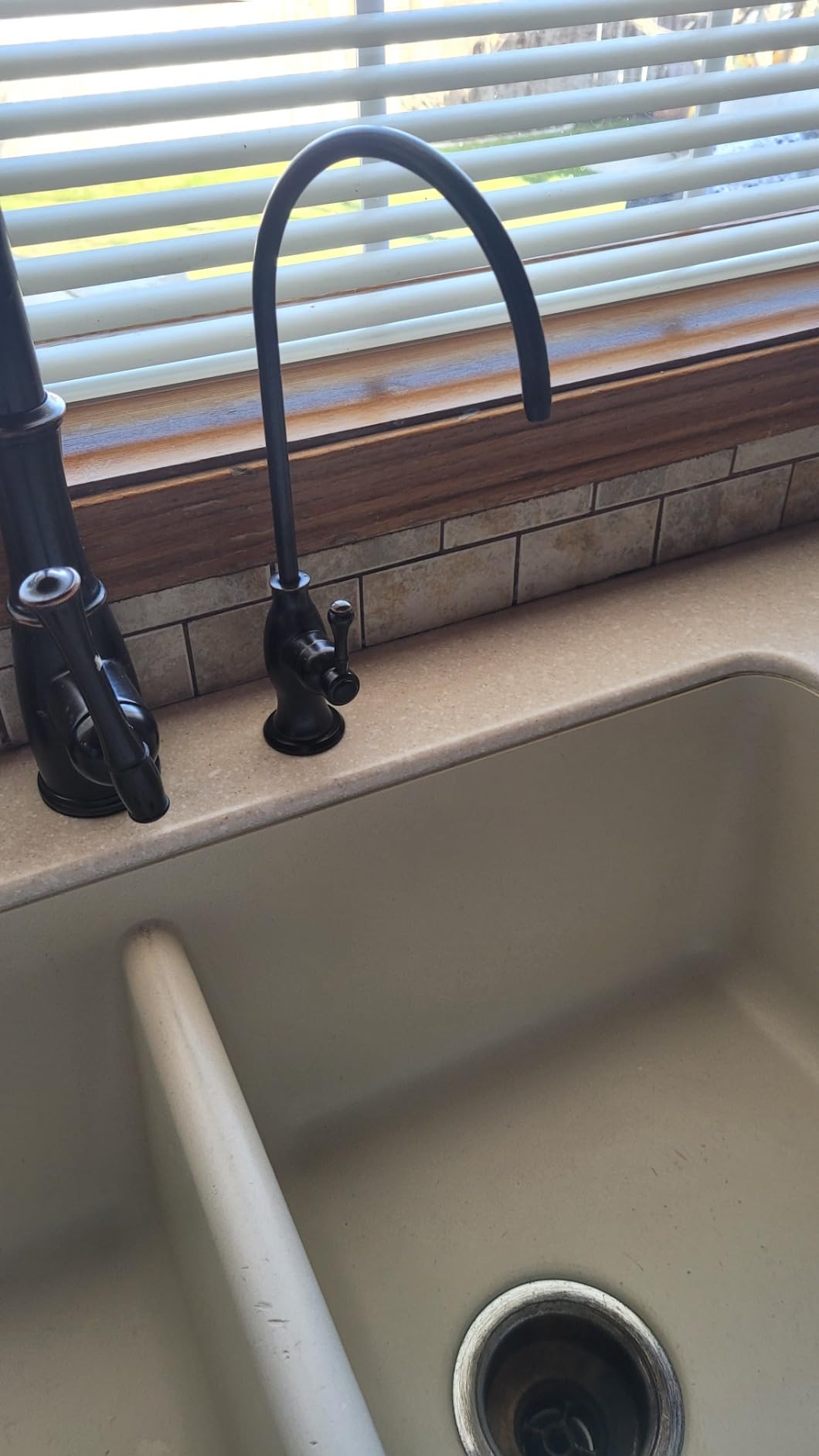 Stainless Steel Water Filter Faucet Delle Rosa Commercial Water Filtration Faucet for Under Sink Water Filter System Modern Brushed Nickel Kitchen Bar Sink Drinking Water Faucet,Non-Air Gap RO Faucets customer photo 2