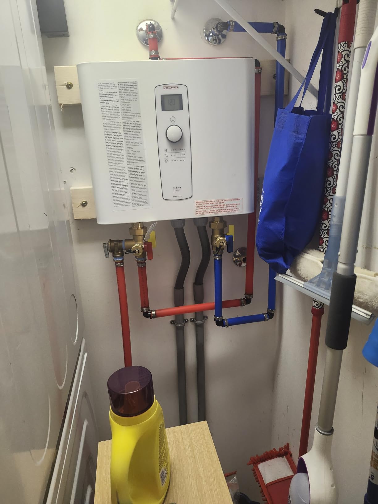 Stiebel Eltron Tempra 24 Trend Electric Tankless Water Heater, 24kW, 240V customer photo 2