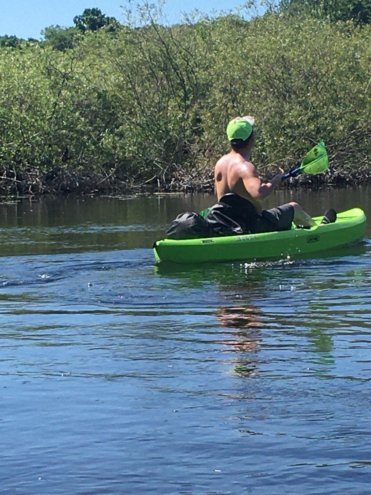 Lifetime Tahoma 100 Sit-On-Top Fishing Kayak, Paddle Included customer photo 2