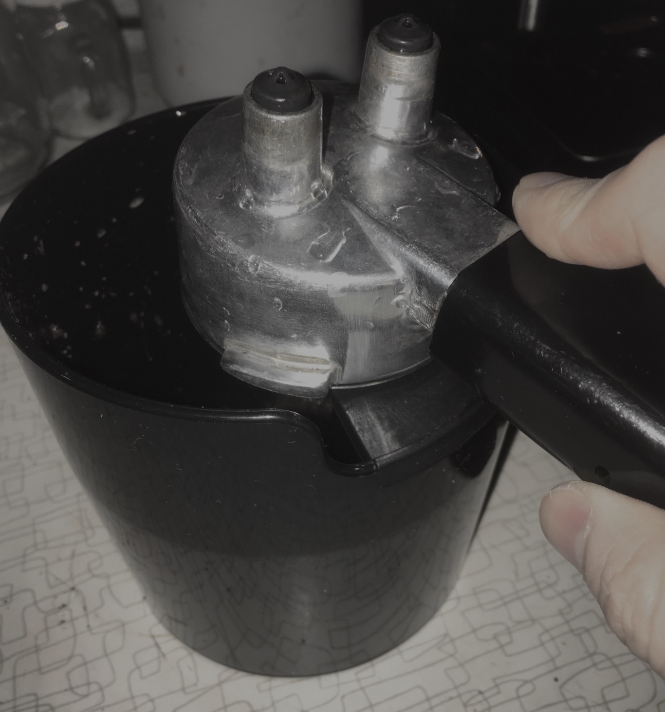 Knock Box for Coffee Grounds - Innovative Barista Accessory with Improved Handling - Coffee Knock Box for Espresso Machine, Black customer photo 1