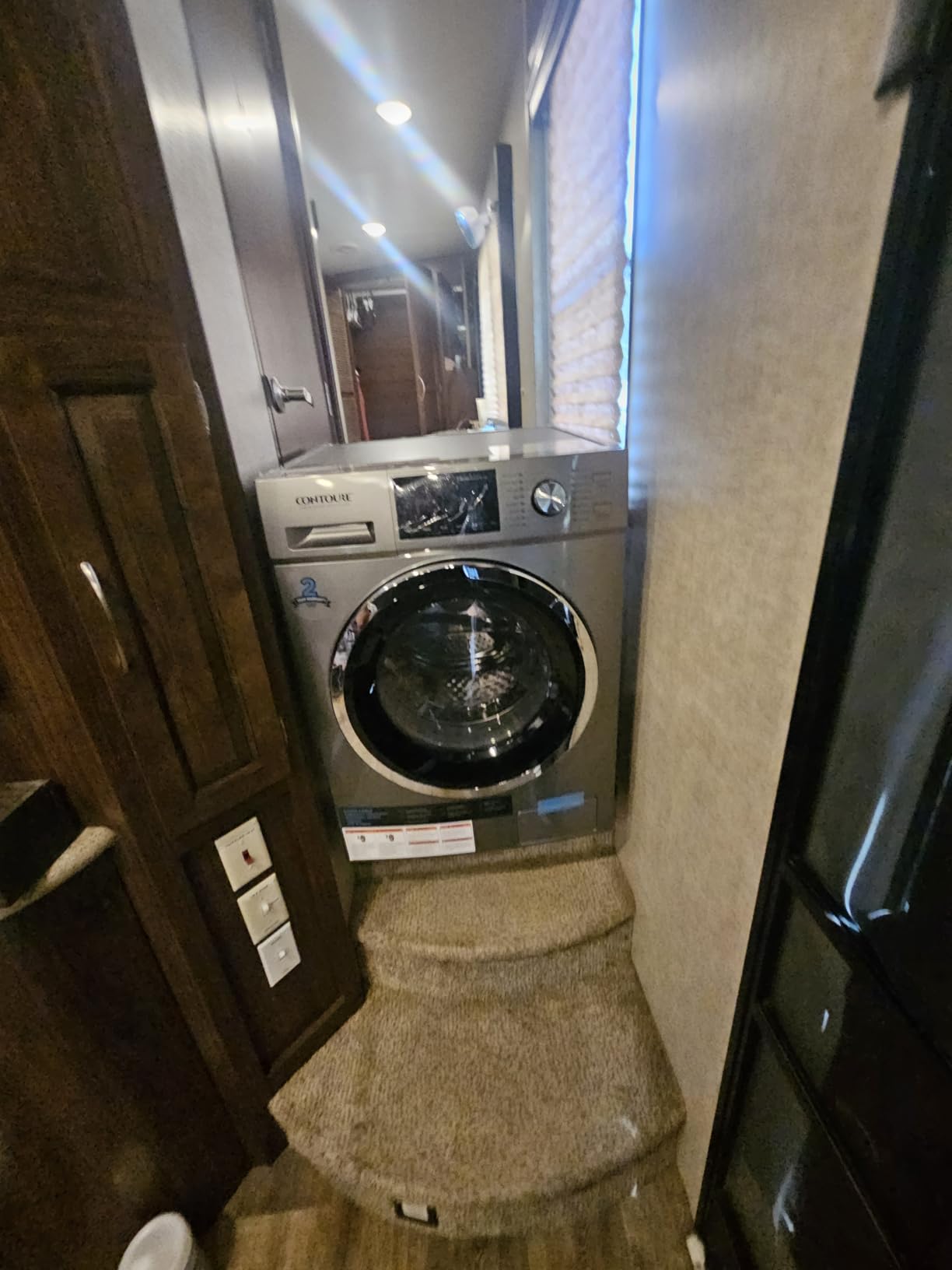 Contoure 2.7 Cu Ft Ventless Washer Dryer Combo with Steam, 120V, Titanium customer photo 1