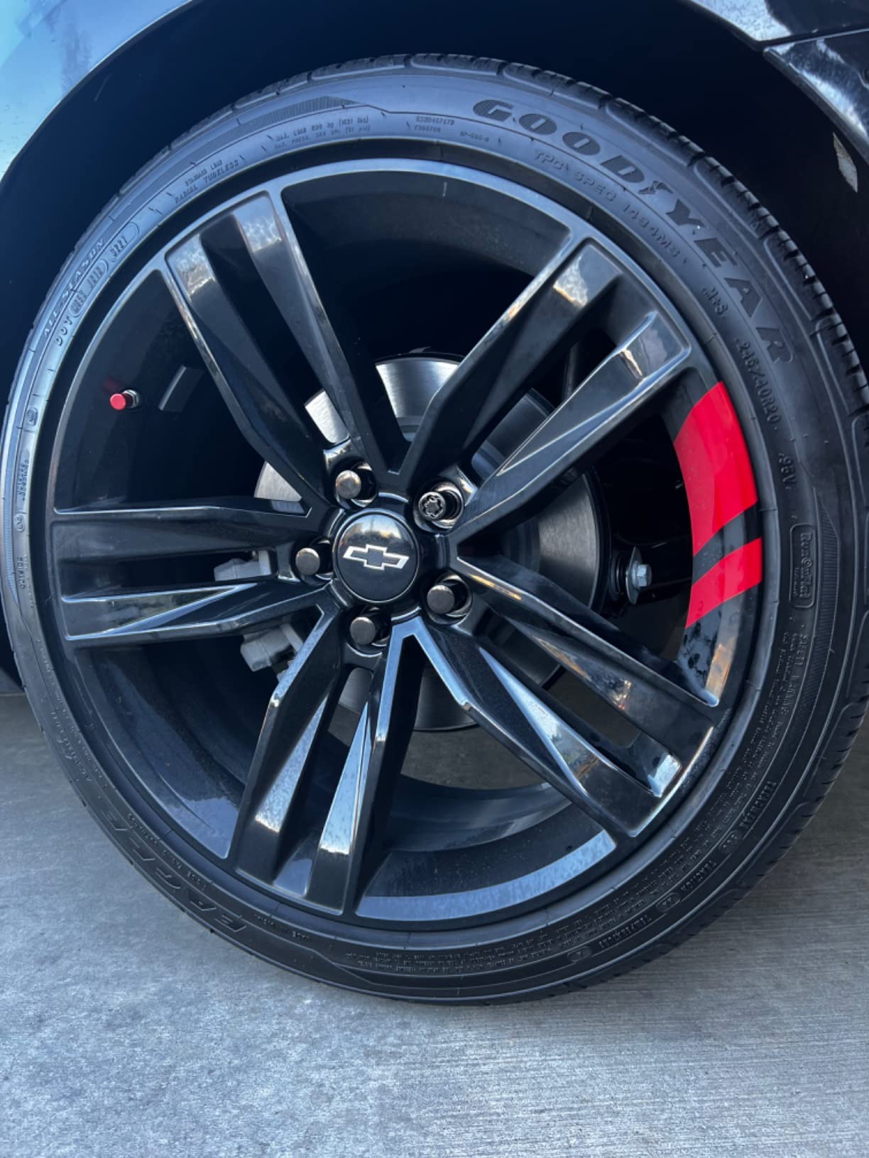 Wheel Scratch Fix® Gloss Black Rim Touch Up Paint, Wheel Scratch Repair Kit customer photo 2