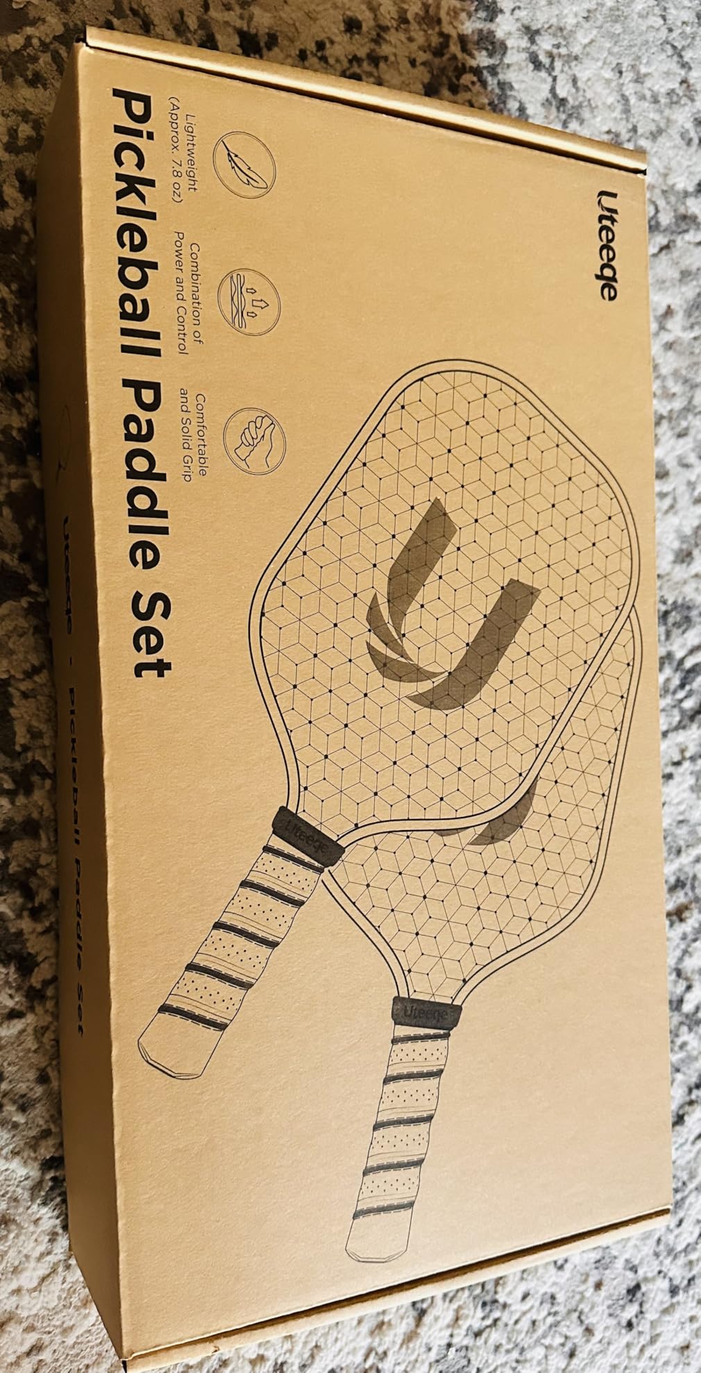 2026 Upgraded Uteeqe Pickleball Paddles Set of 2, Graphite, 14mm Thermoformed One-Mold, Semi-Textured for Extra Grit & Spin, Lightweight, USAPA Approved, Non-Slip, 4.25Inch Grip with Carry Bag & Balls customer photo 1
