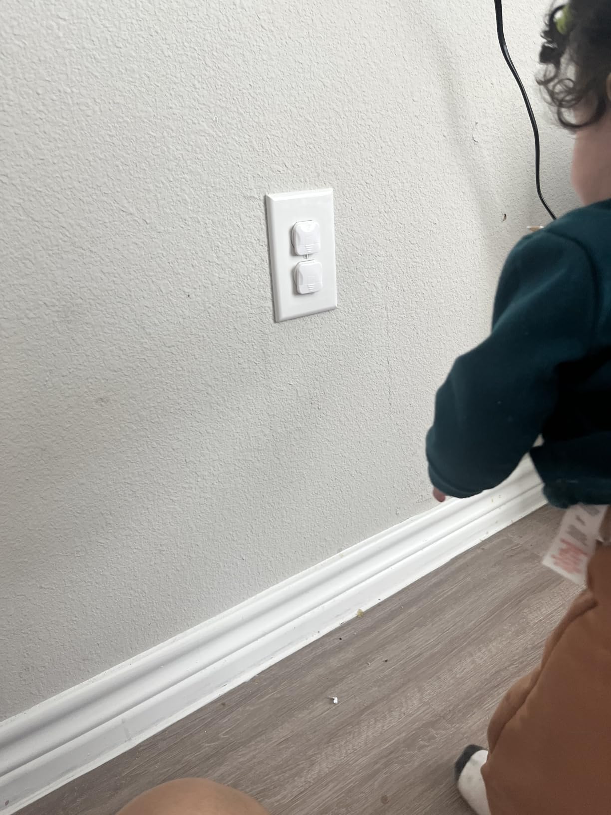 Mom's Choice Gold Awards Winner - Outlet Covers with Hidden Pull Handle Baby Proofing Plug Covers (45 Pack) 3-Prong Child Safety Socket Covers Electrical Outlet Protectors Kid Proof Outlet Cap customer photo 2