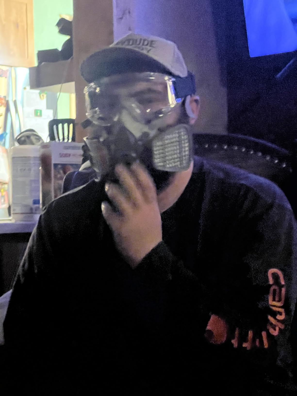 AirGearPro G-500 Reusable Respirator Mask with A1P2 Vapor & Dust Filters customer photo 2