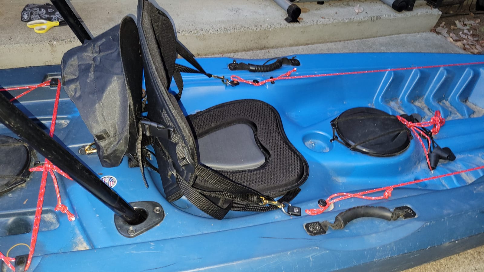 Kayak Seat Deluxe Padded Fishing Boat Seat Deluxe Sit-On-Top Canoe Seat Cushioned - Comfortable Backrest Support Universal Sit with Adjustable Back Strap Detachable Storage Bag customer photo 2