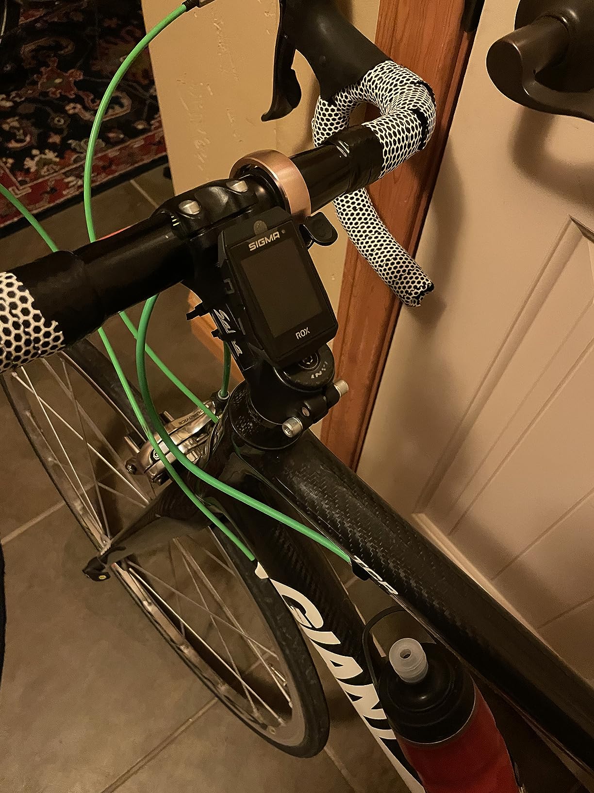SIGMA Sport ROX 11.1 EVO GPS Bike Computer, Black, Navigation, Workout, Indoor & Outdoor Training, Quick Mounting, E-Bike Ready, Smart Phone Connectivity, Lightweight, IP67 Water Resistant customer photo 1