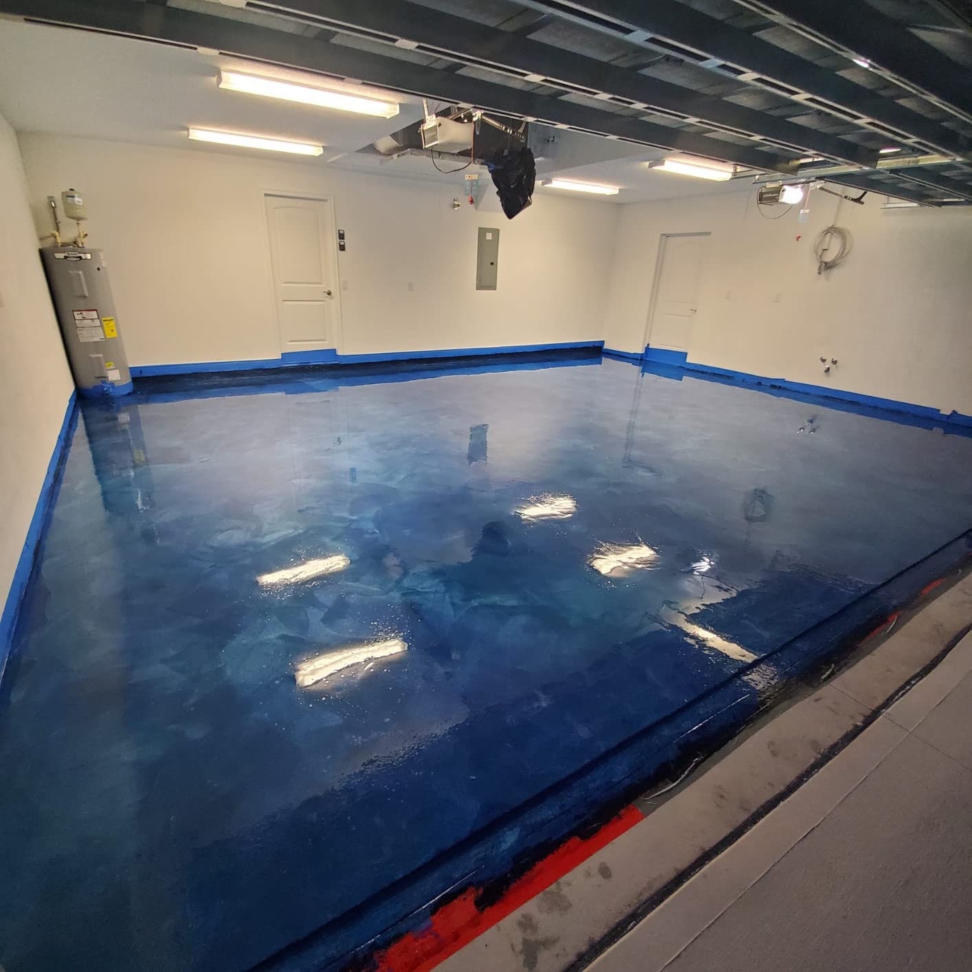 Everflow by MPC Epoxy Resin Floor Coating Kit, Light Grey, 3 Gallon customer photo 2