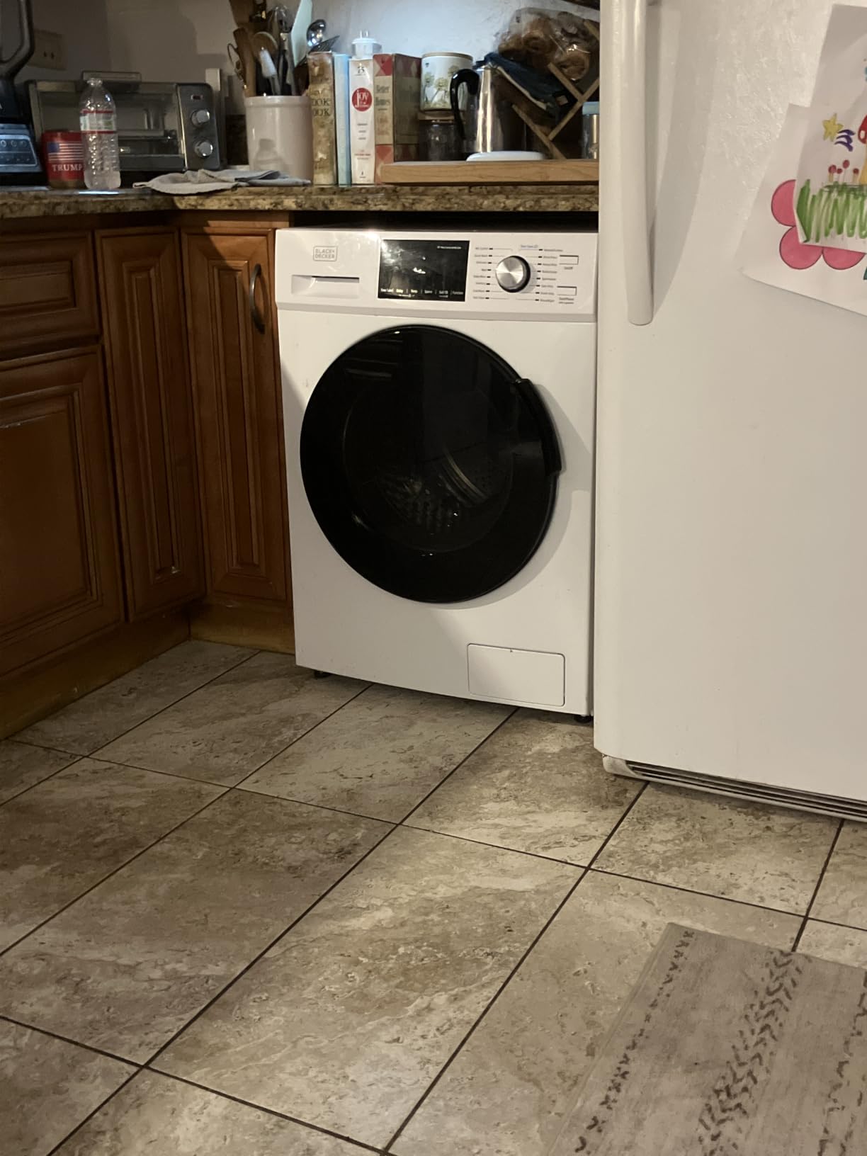 BLACK+DECKER Front Load Washer, 2.7 Cu. Ft. Compact Washing Machine with LED Display & 16 Cycles customer photo 1