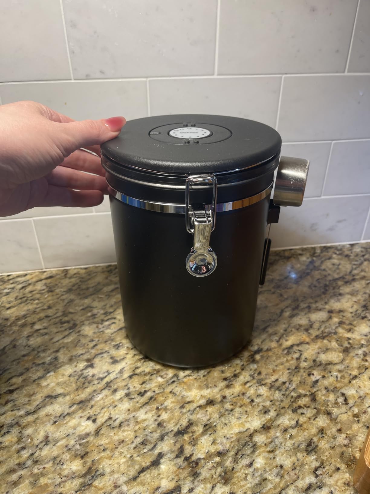 BISNIE 39OZ Coffee Canister, Coffee Container Airtight for Ground and Bean customer photo 2