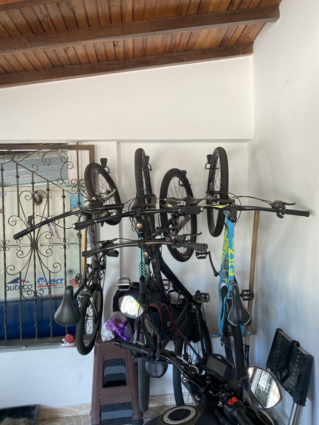 Housolution Bike Wall Mount with Fixed Hook, [4 Pack] Bike Storage Rack customer photo 1