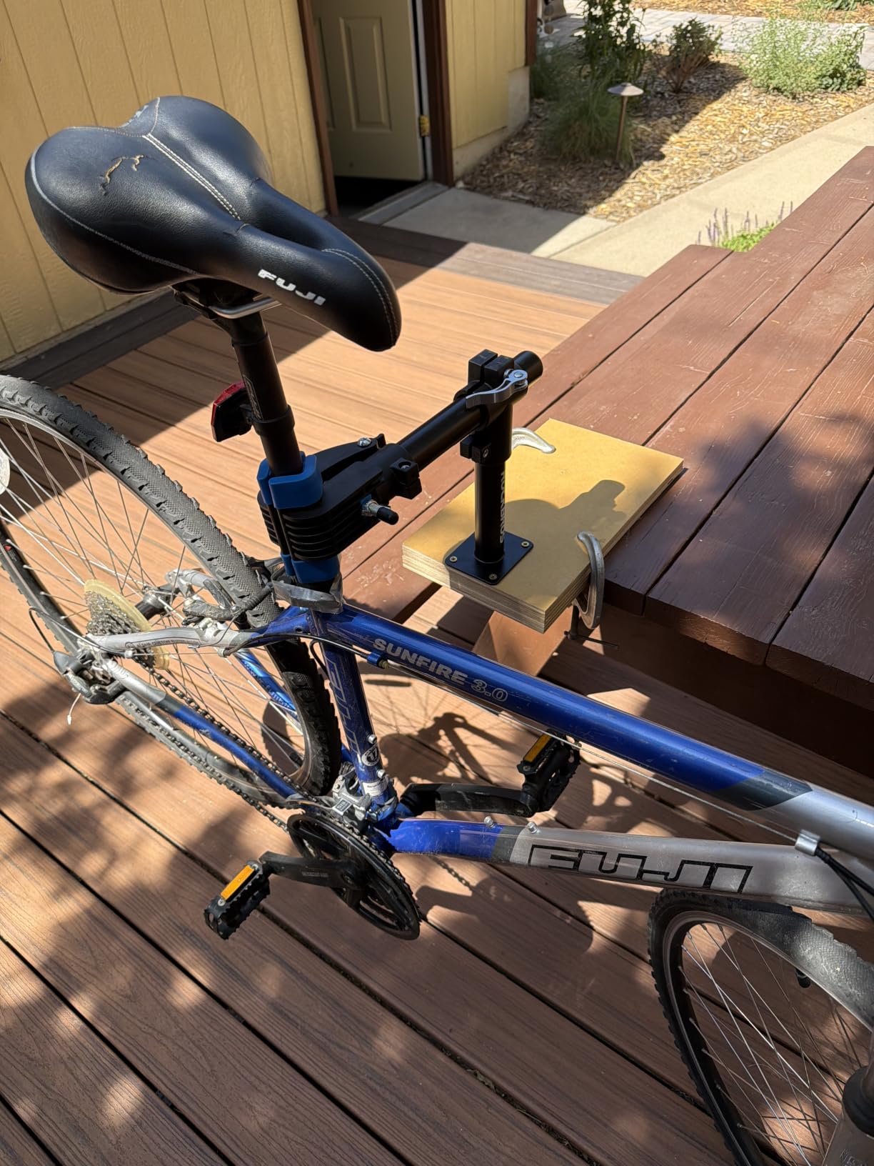 ROCKBROS Bike Repair Stand - Wall/Bench Mount, 44 lbs Capacity customer photo 1