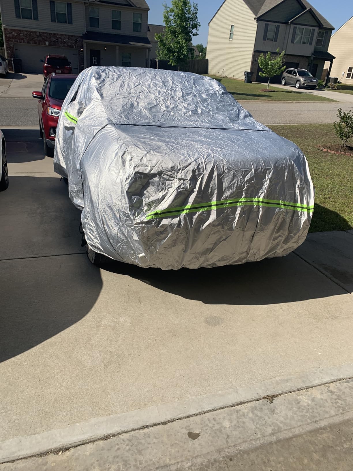 AUQDD 6-Layers Premium SUV Car Cover Waterproof All Weather Weatherproof UV Sun Protection Snow Dust Storm Resistant Outdoor Exterior Custom Form-Fit Full Padded Car Cover with Straps 165