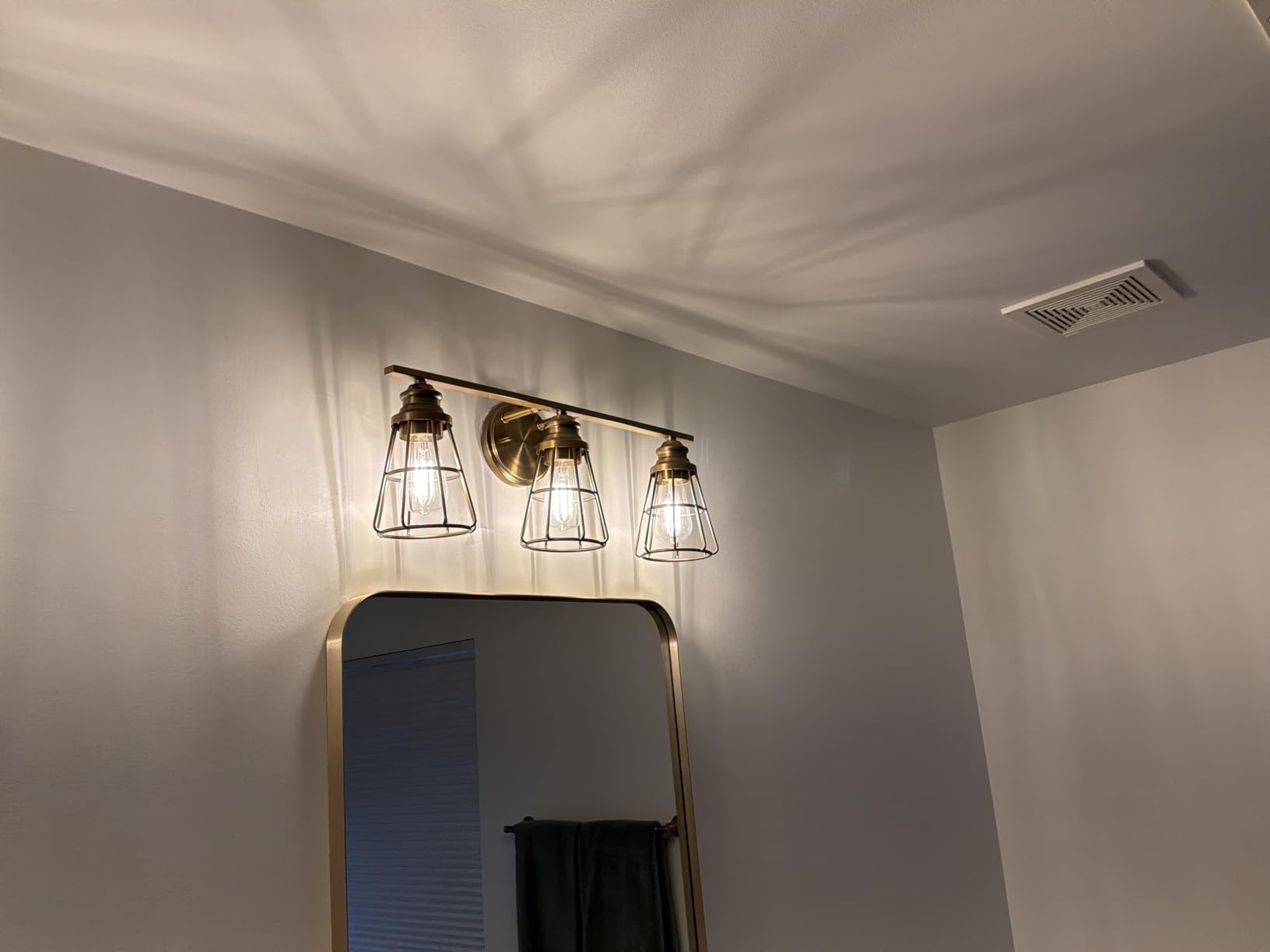 TJOY LED Edison Light Bulbs, E26 Dimmable Vintage Bulb, 8W = 60W Equivalent customer photo 2