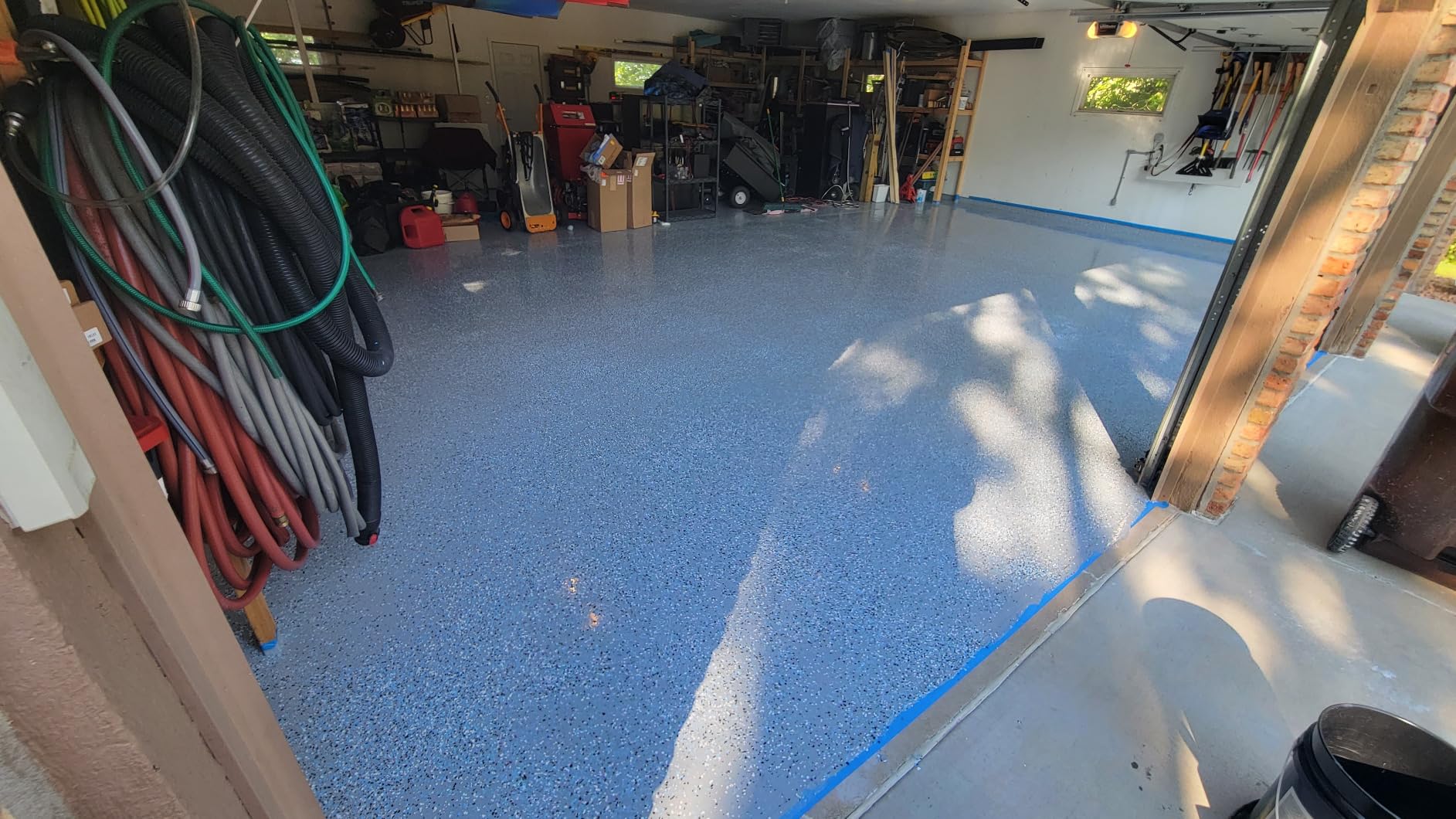 ArmorPoxy 100% Solids Garage Epoxy Floor Kit, Designer Gray, 300 Sq Ft 17pc customer photo 1