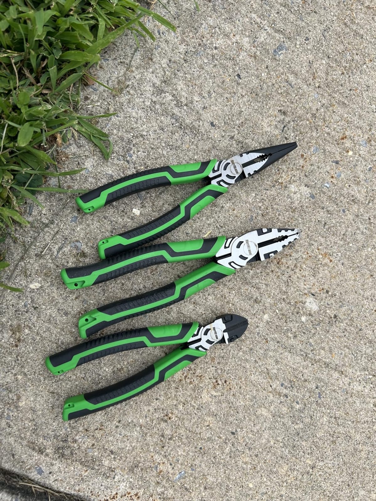 HURRICANE 3-Piece Pliers Set - Heavy-Duty with 8-Inch Linesman, Needle Nose Pliers and 6-Inch Diagonal Cutters for Basic Repair customer photo 1