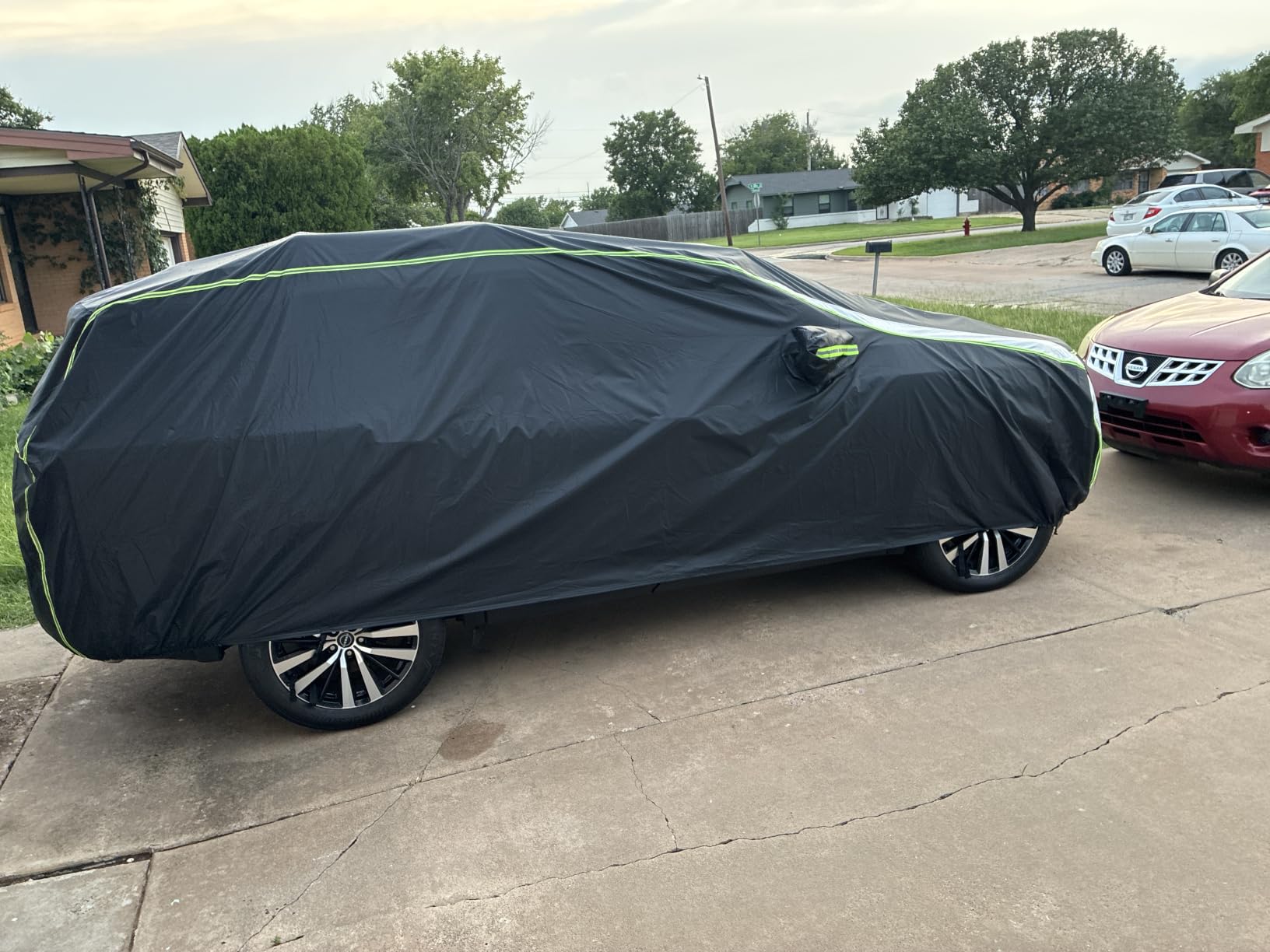 Cartist 420d Waterproof Car Cover for Toyota RAV4 SUV Accessories customer photo 2