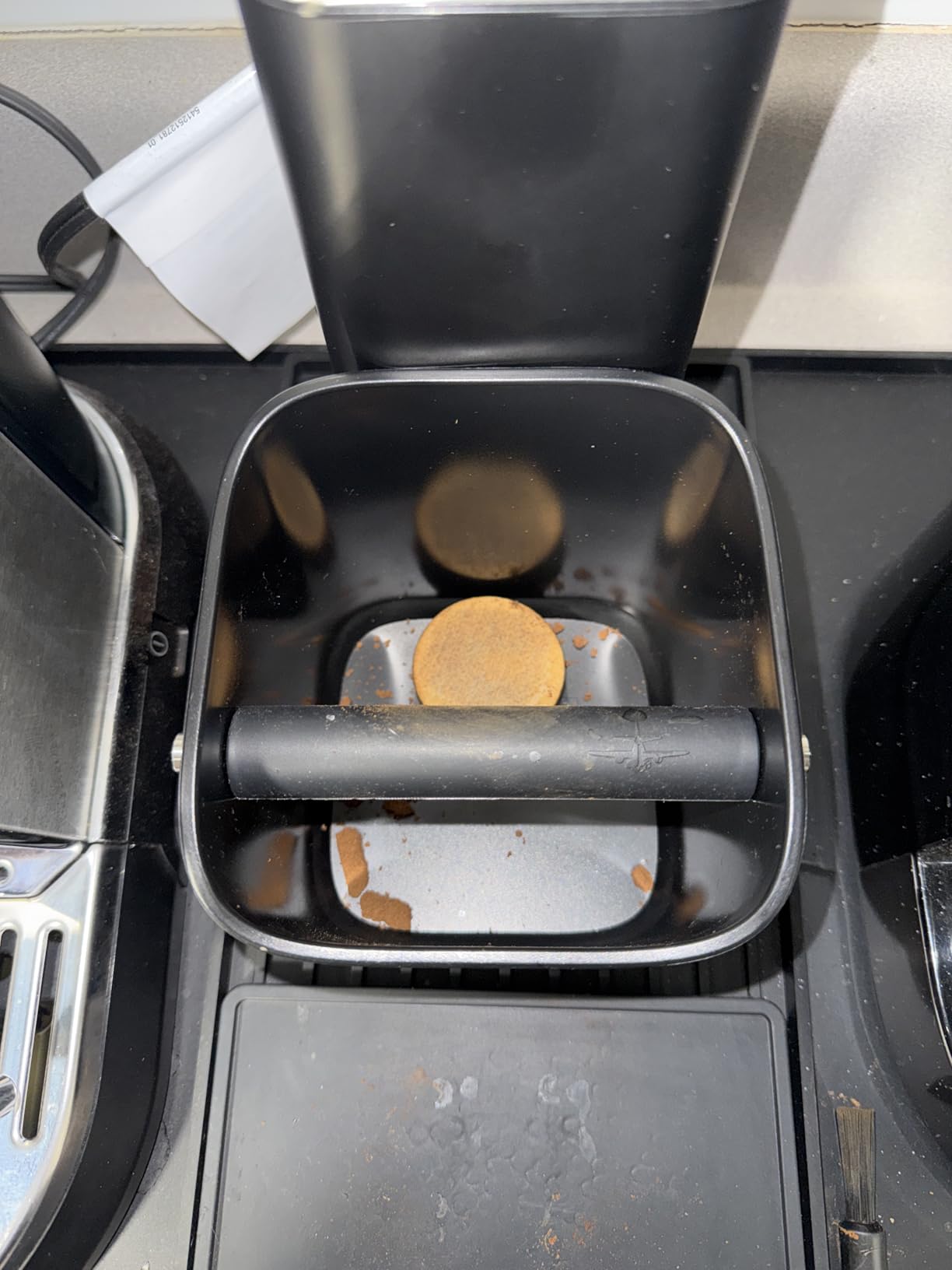 MHW-3BOMBER Espresso Knock Box, 1.2L(15 Cups) Coffee Knock Box with Removable Knock Bar and Anti-slip Pads for Espresso Puck, Coffee Ground, Durable Espresso Accessories, Black GB5967B customer photo 1