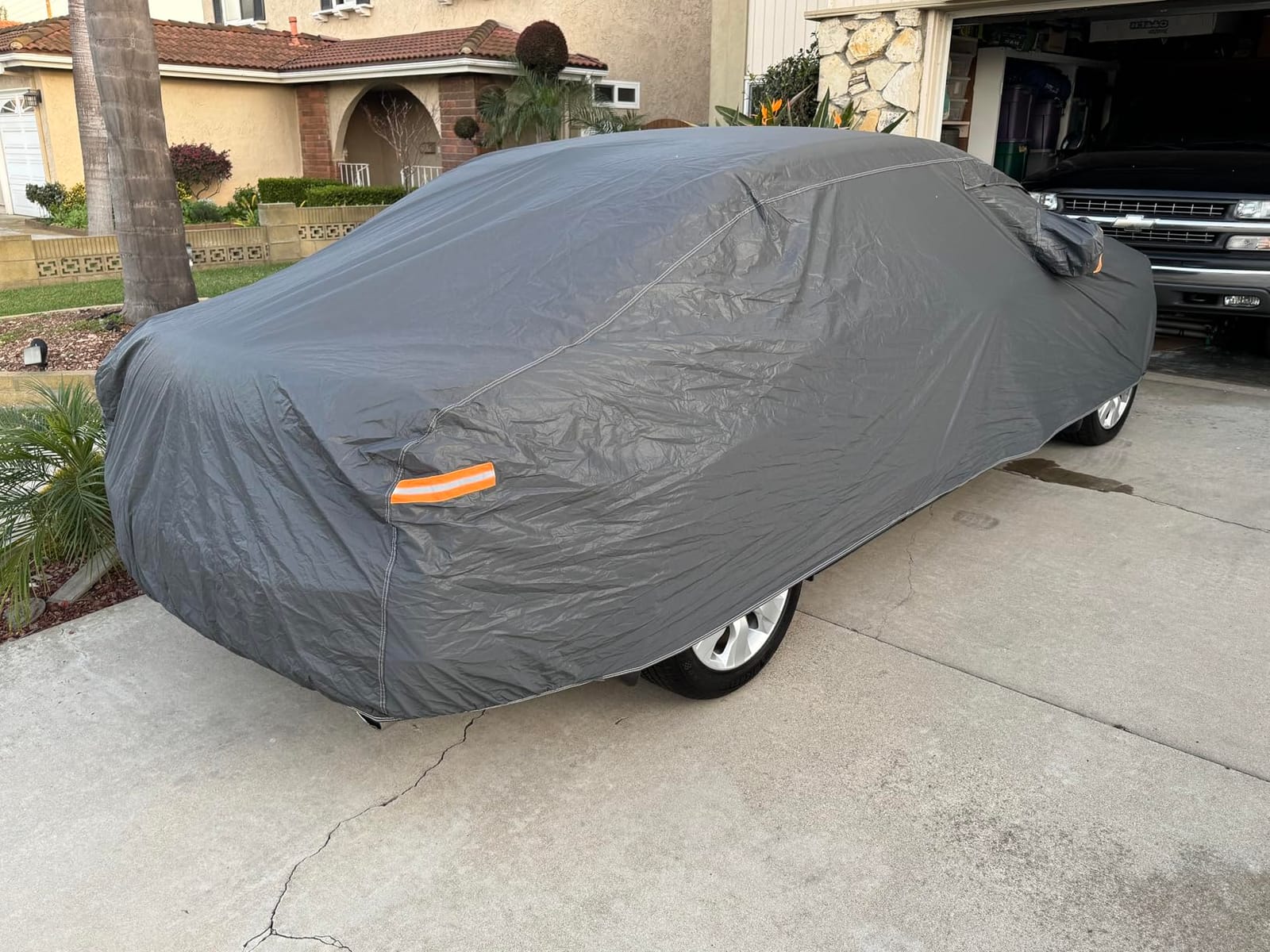 GUNHYI 16 Layers Truck Cover Waterproof All Weather. See Truck Size Chart customer photo 2
