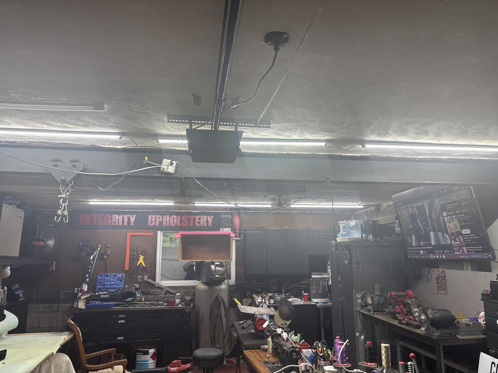 10Pack 4FT LED Shop Light - 50W 8000LM 6500K Linkable Clear Cover T8 LED Tube Light for Workshop, Warehouse, Basement - Plug and Play customer photo 2