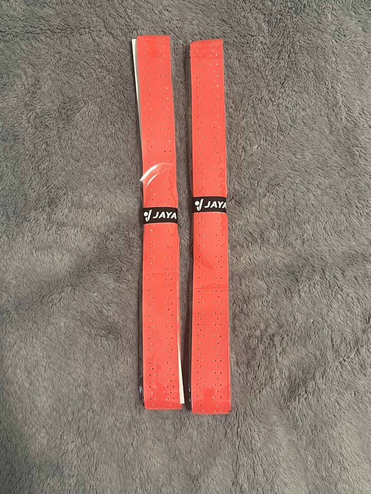 JAYA Pickleball Grip Tape, Extra-Length Overgrip for Pickleball Paddle, Sweat-Absorbing, Non-Slip Replacement Grip Wrap, Easy to Install customer photo 1