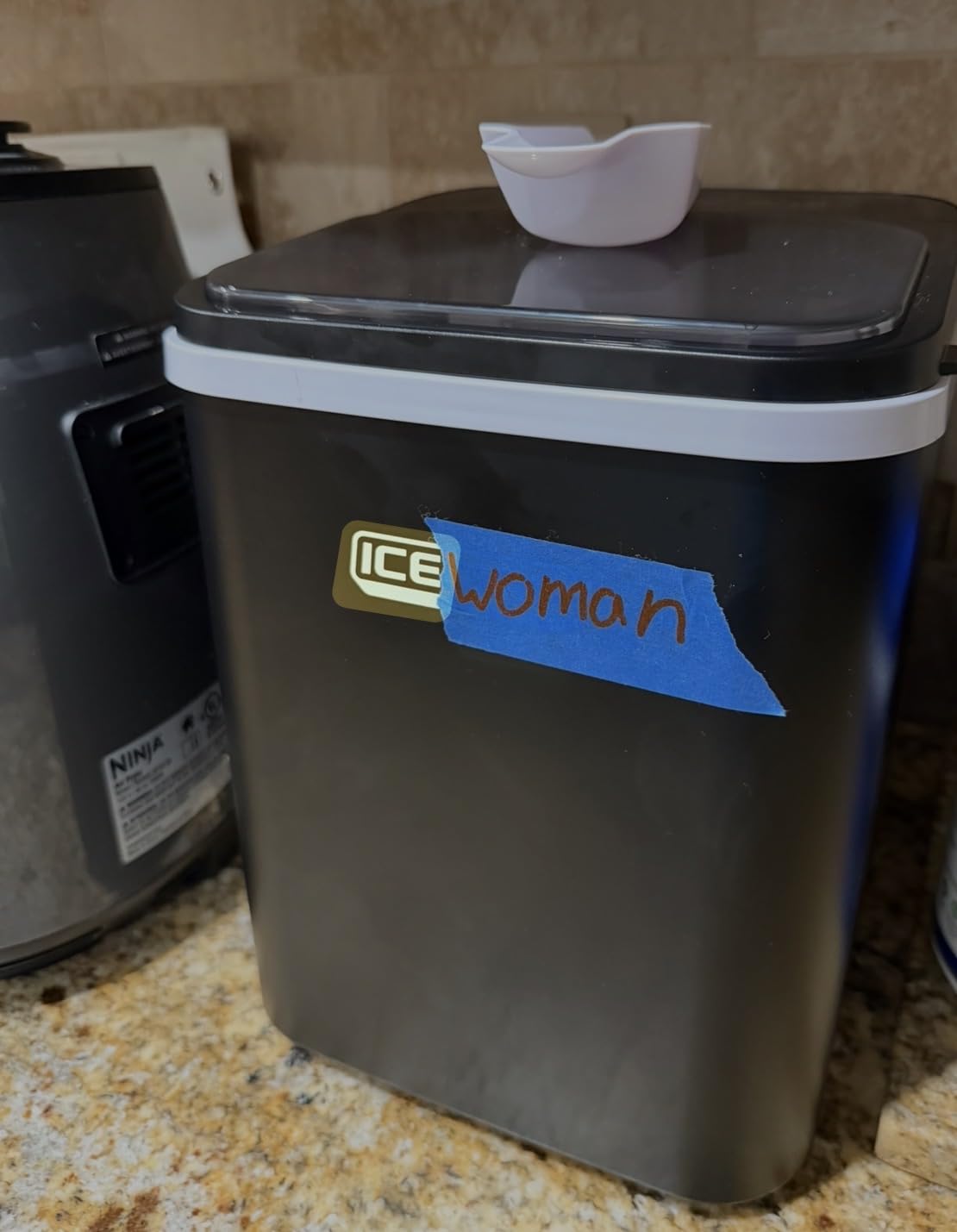 Iceman Compact Pebble Ice Machine, Countertop Nugget Ice Maker Produces Chewable Pellet Ice in 8 Minutes, Makes 26lbs/Day, One-Touch Cleaning Function with Ice Scoop/Basket Included – Black customer photo 1