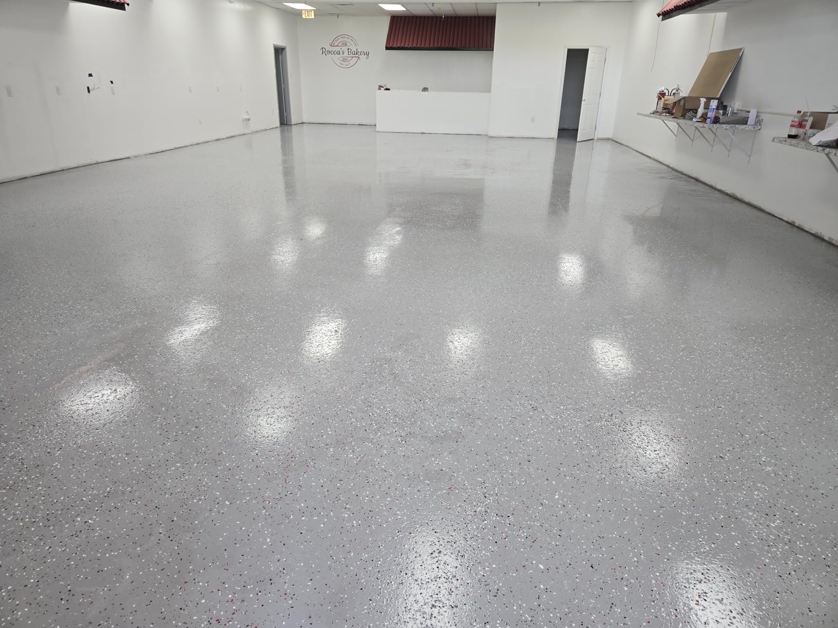 Epoxy Floor Kit – Good Full Kit – Smoke Blue Base with Gray Blend Flake – Covers 500 sq. ft. at 9.7 mils Thickness – Ideal for Garage, Basement, Concrete Floors, and More customer photo 2