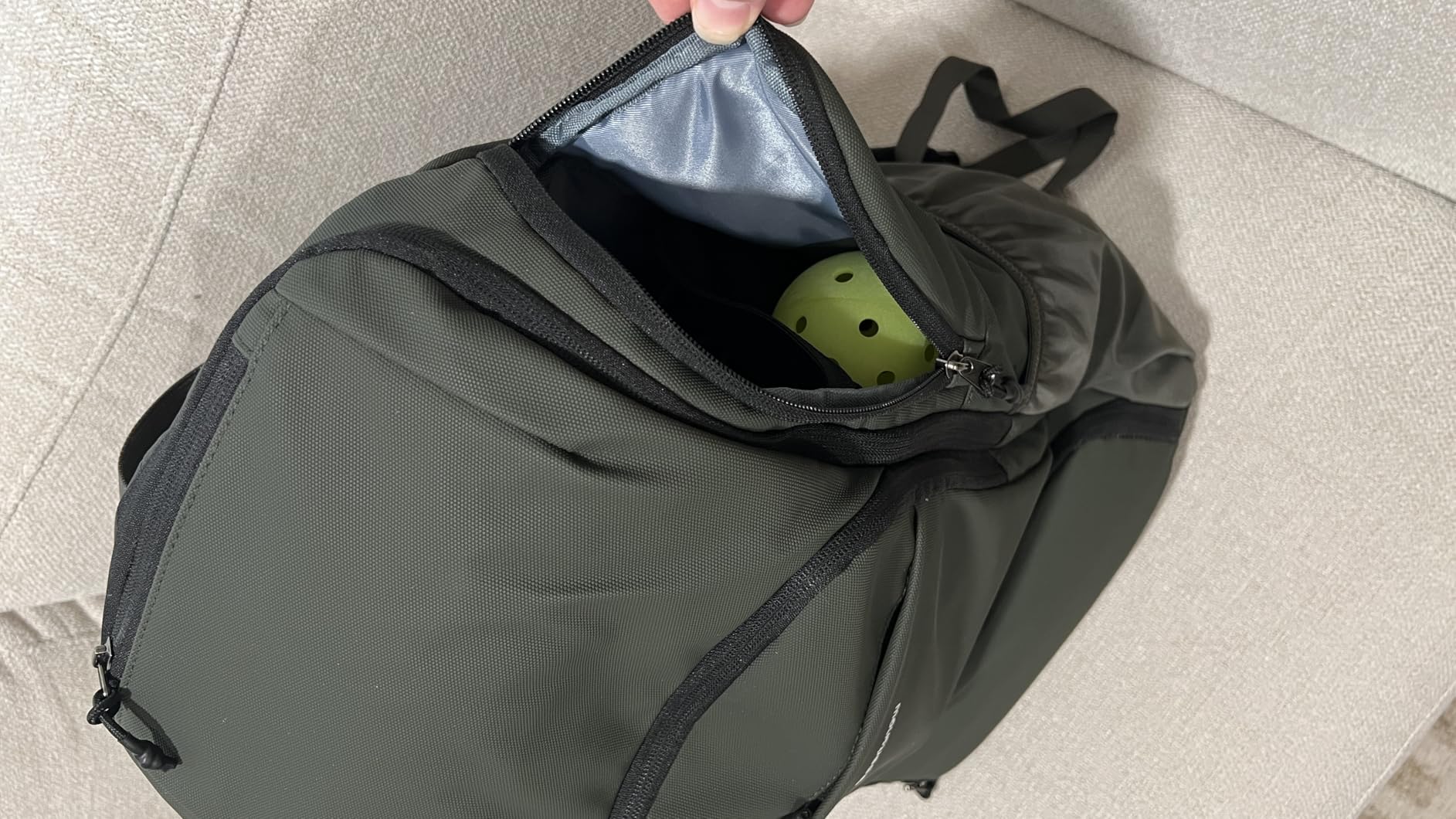 sportsnew Waterproof Pickleball Bag Men Women W/Shoe Compartment Fence Hook customer photo 1