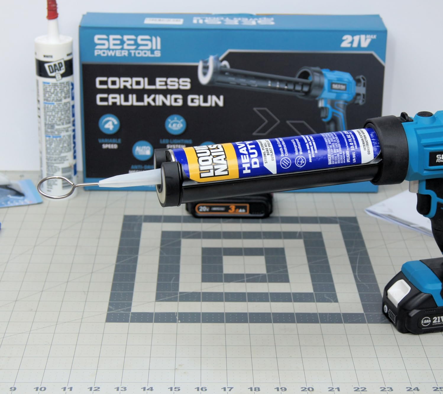 SEESII Cordless Caulking Gun w/2 x 2.0Ah Batteries customer photo 2