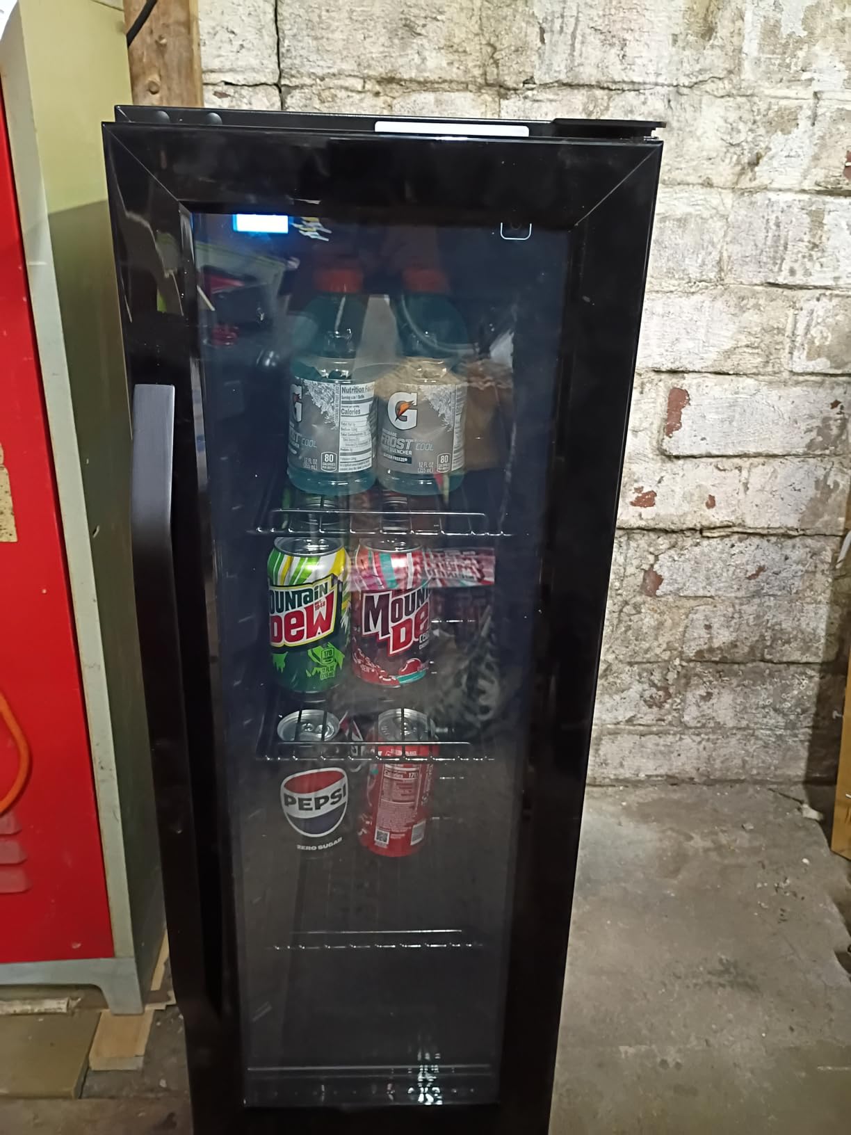 180 Cans Outdoor Beverage Refrigerator Under Counter Built-in, 5.3Cu.ft Beverage Refrigerators with Stainless Door, 24 Inch Drink Refrigerator Beverage Fridge for Office Bedroom Garage customer photo 1