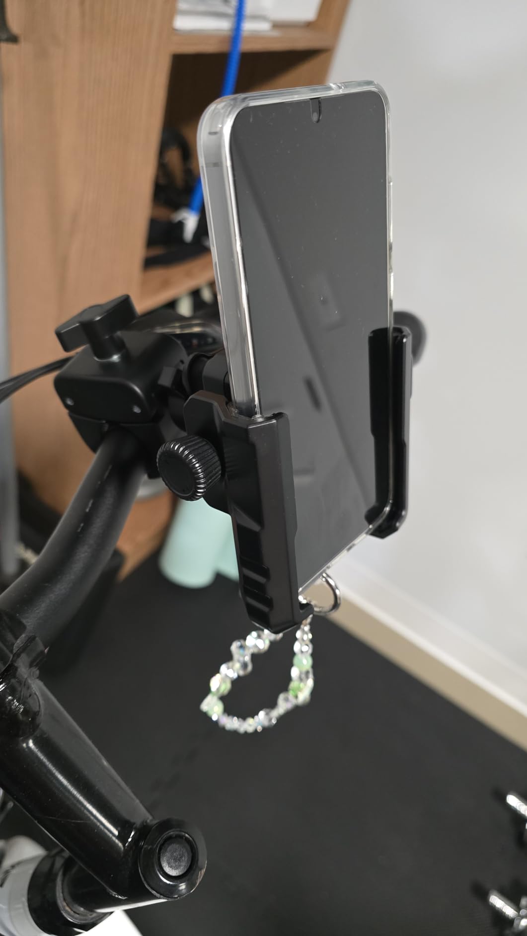 OMOTON BK01 Anti-Vibration Bike Phone Mount, Quick Lock for Riders customer photo 1
