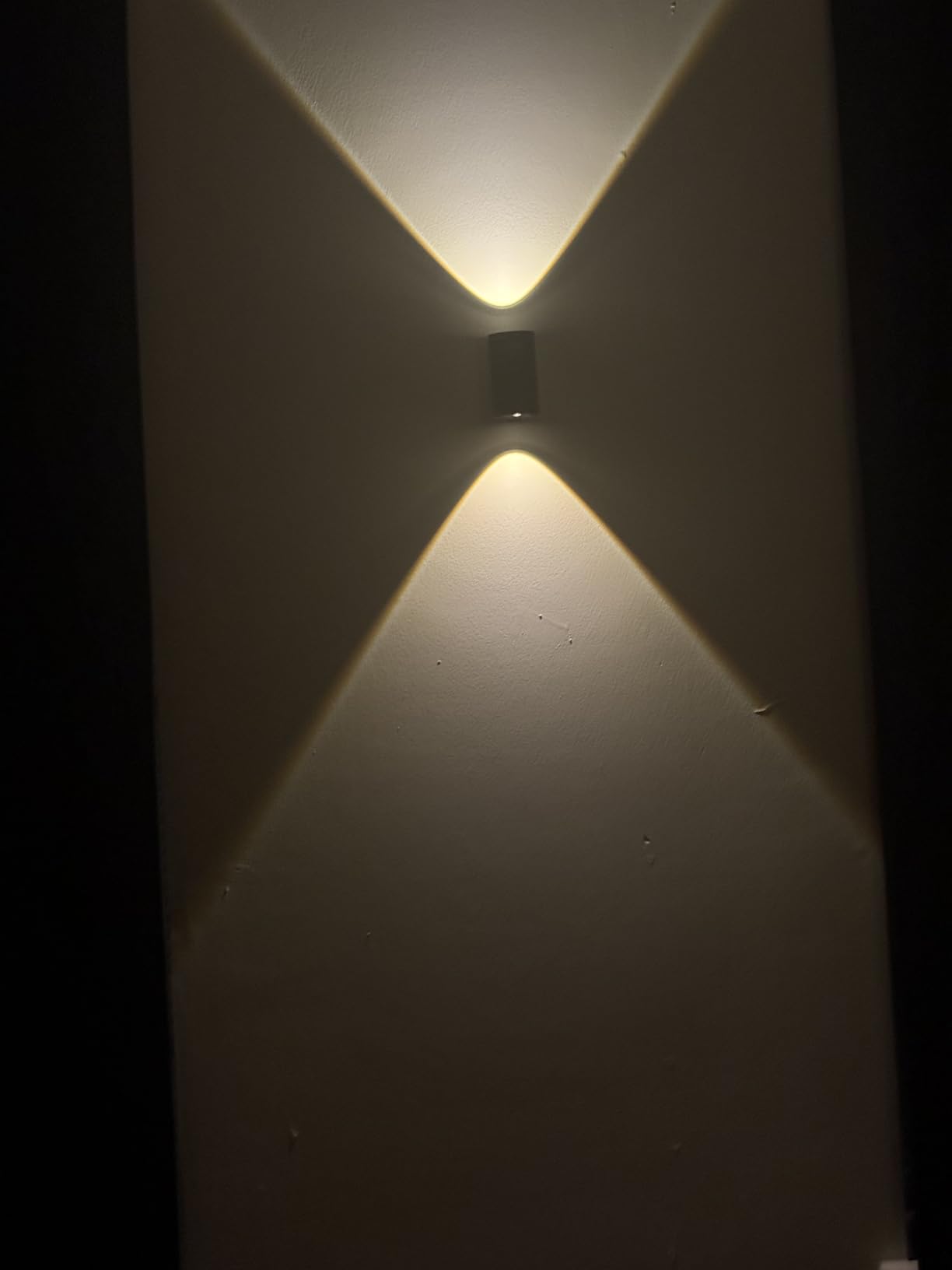 EZVALO Motion Sensor Wall Light, Rechargeable Wireless LED Sconce customer photo 2